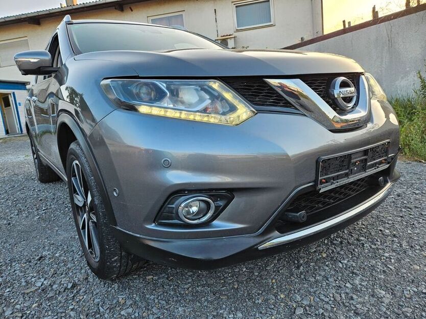 X-Trail