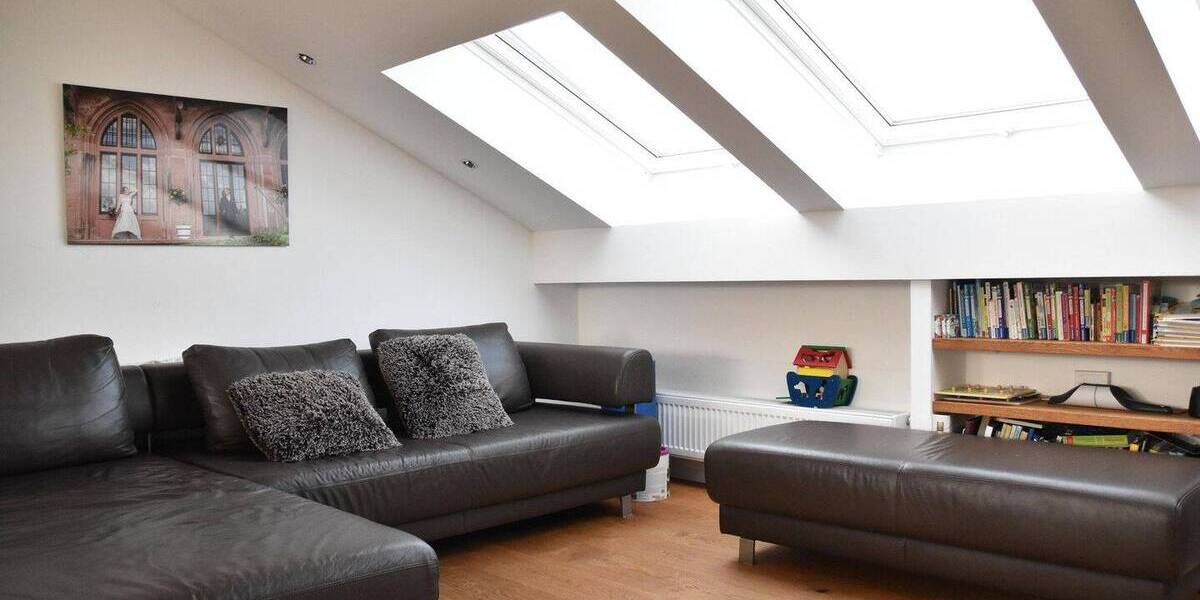 Etagenwohnung Heidelberg Rohrbach - 6 Zimmer, 145 m&sup2;, 2.950&euro; | Angebot:26926619