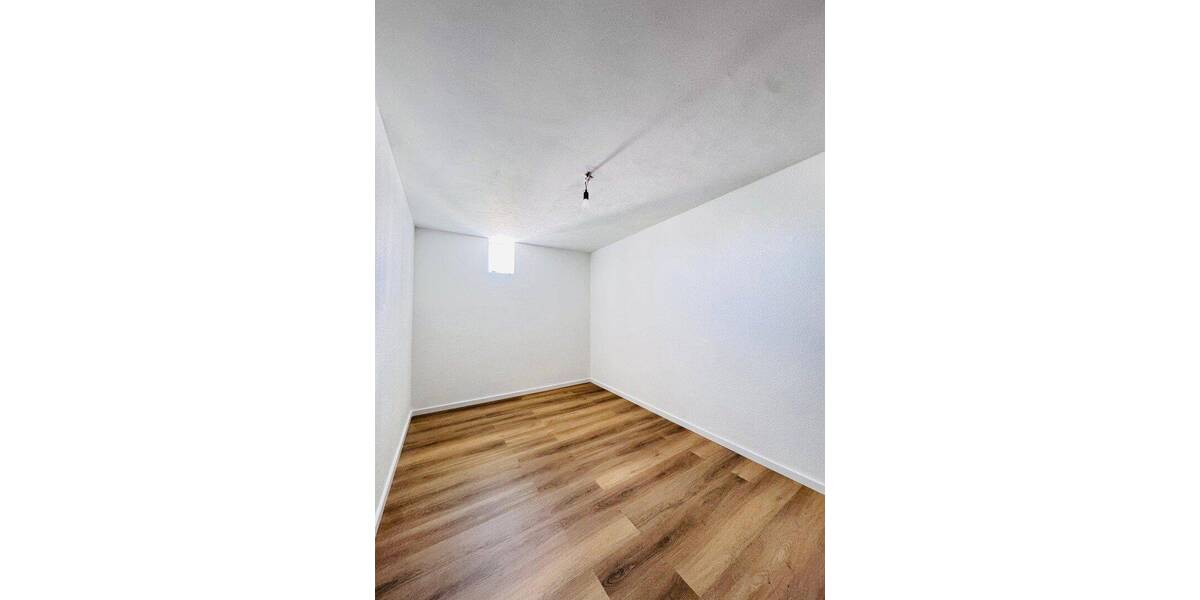 Etagenwohnung Ludwigshafen am Rhein Süd - 3 Zimmer, 83 m&sup2;, 269.000&euro; | Angebot:26816366