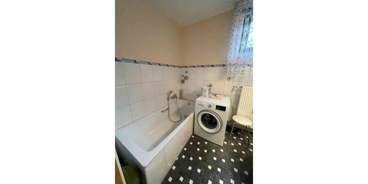 Mehrfamilienhaus, Wohnhaus Mannheim Seckenheim - 9 Zimmer, 331 m&sup2;, 685.000&euro; | Angebot:25669372