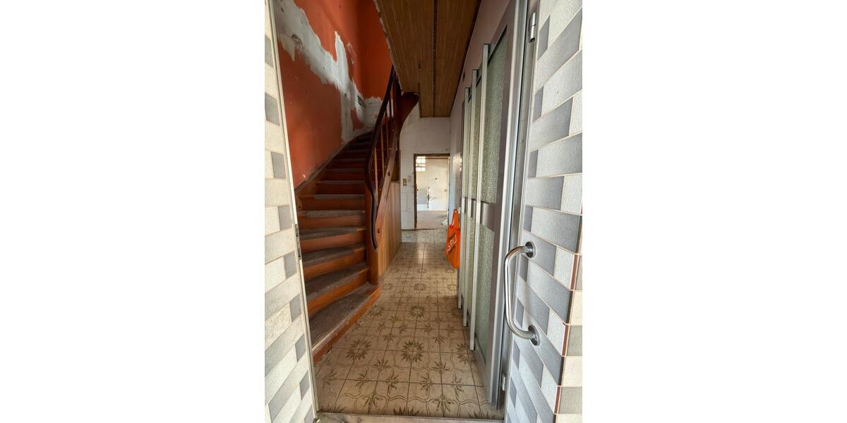 Reihenhaus Hockenheim - 7 Zimmer, 148 m&sup2;, 397.000&euro; | Angebot:25080419