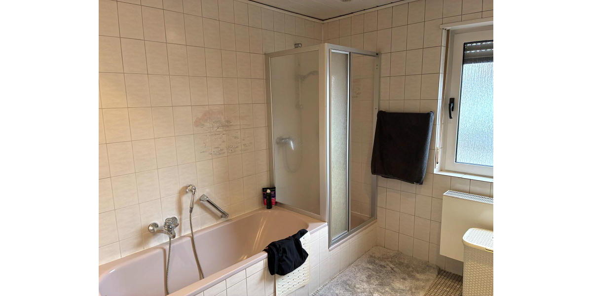 ObjNr:19744 - Sehr gepflegtes Objekt mit Wohn- und Gewerbefläche in Schifferstadt! 10 zimmer