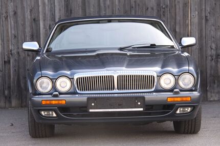Jaguar Daimler 114.200 km 44.999 € Heppenheim 64646