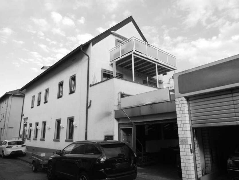 Haus zum Kaufen in Mannheim 700.000 € 225 m²