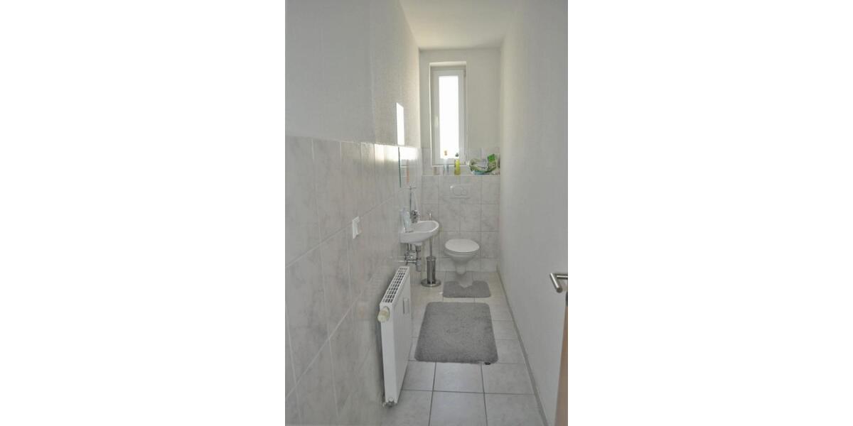 Etagenwohnung Mannheim - 4 Zimmer, 120 m&sup2;, 1.100&euro; | Angebot:25452091