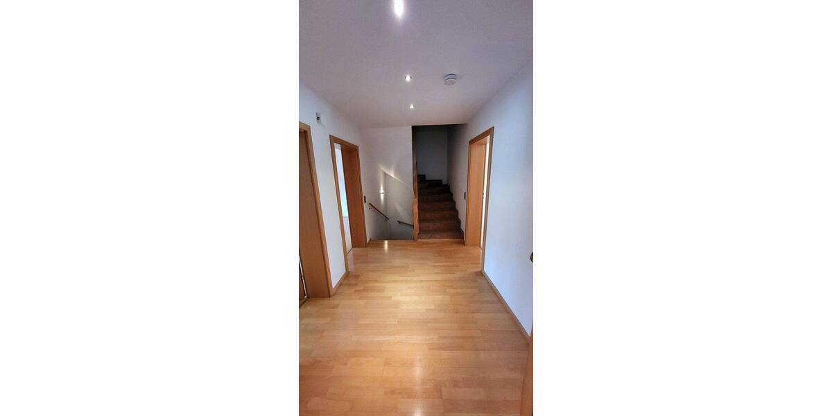 Doppelhaushälfte Oftersheim - 8 Zimmer, 195 m&sup2;, 660.000&euro; | Angebot:26801701