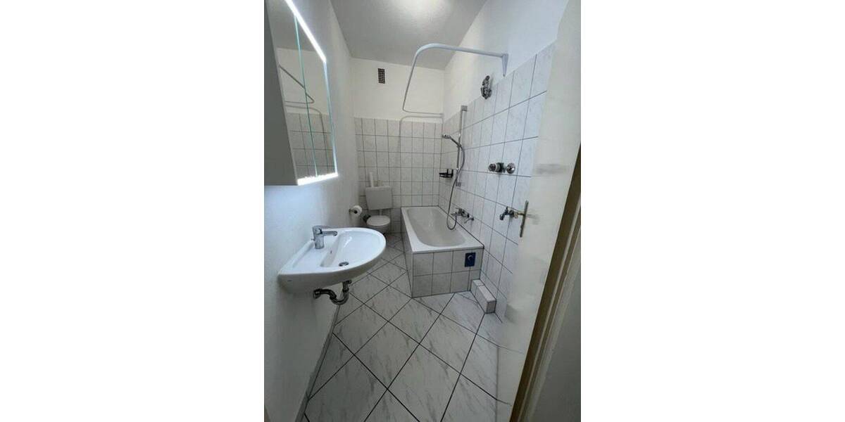 Etagenwohnung Ludwigshafen Mitte - 3 Zimmer, 60 m&sup2;, 685&euro; | Angebot:26824074