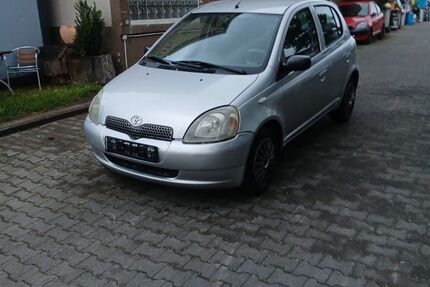 Toyota Yaris 169.650 km 1.400 &euro; Mannheim 68169