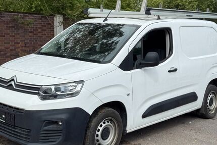 Citroen Berlingo 119.870 km 9.880 &euro; Ludwigshafen am Rhein 67059