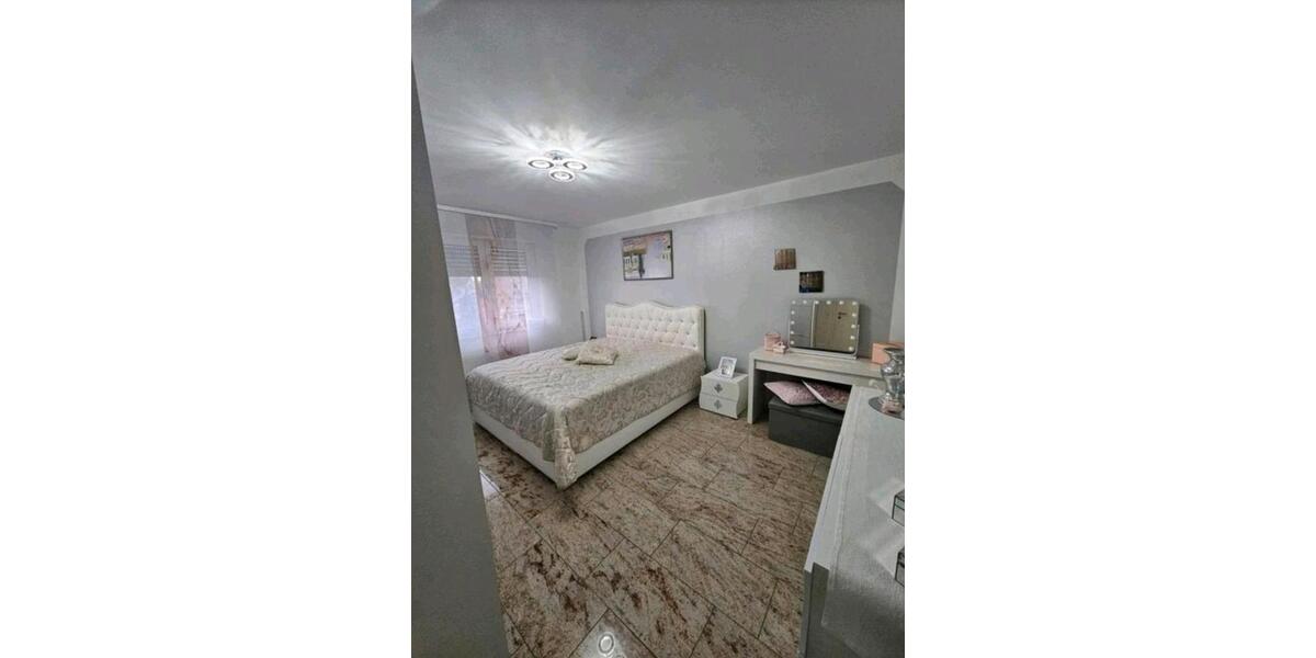 Etagenwohnung Frankenthal (Pfalz) - 3 Zimmer, 71 m&sup2;, 240.000&euro; | Angebot:25962230