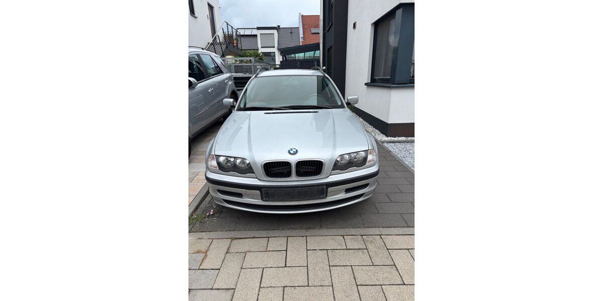 BMW 320 307.000 km 2.200 &euro; Römerberg 67354