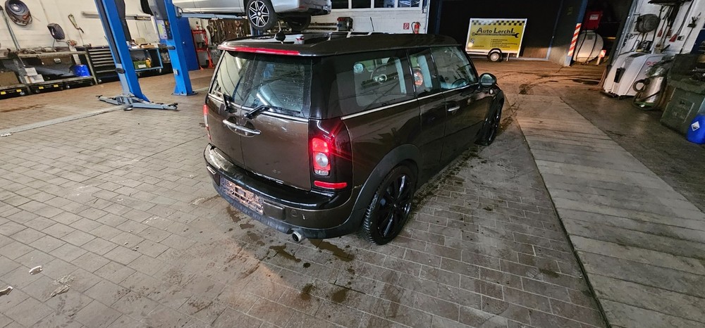 Mini Clubman 244.180 km 4.480 &euro; Mannheim 68159