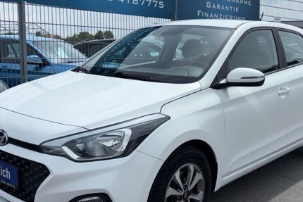 Hyundai i20 92.000 km 9.990 &euro; Hockenheim 68766