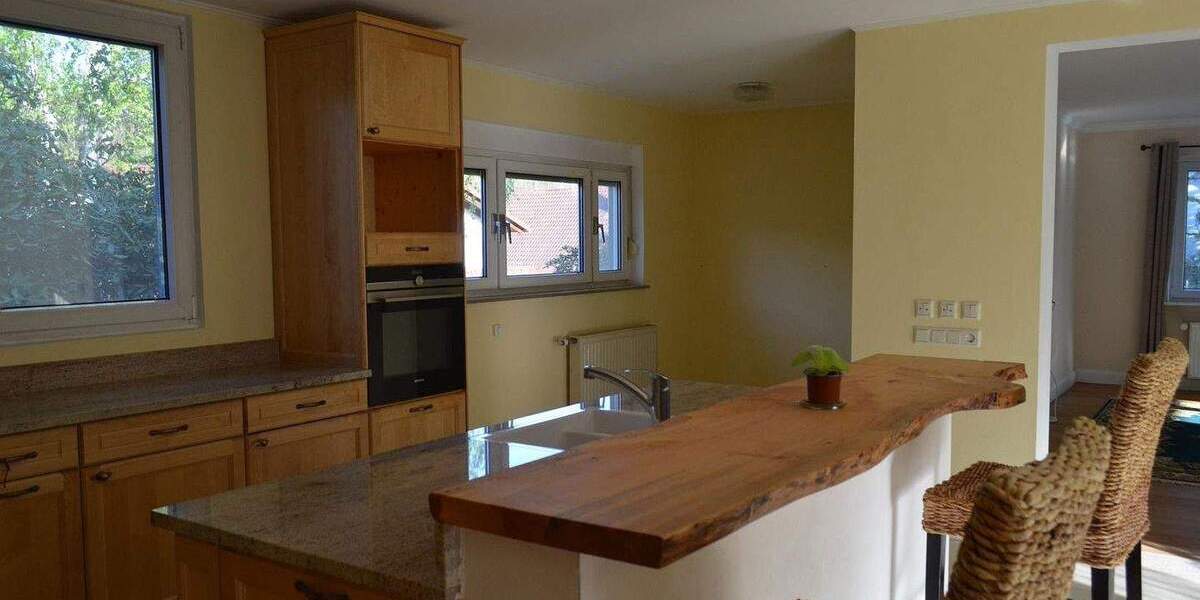 Modernes Landhaus mit schönem Garten - viele Nutzungsmöglichkeiten, zukunftssichere Investition 7 zimmer