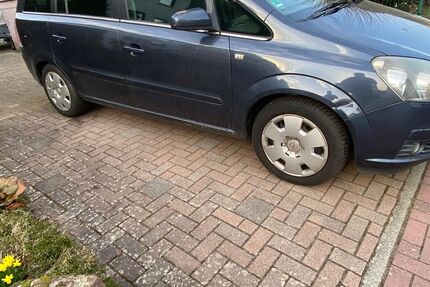 Opel Zafira 240.601 km 1.250 &euro; Mauer 69256