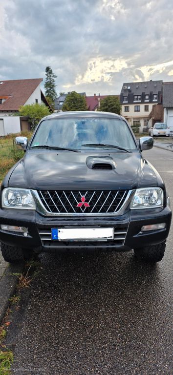 L200