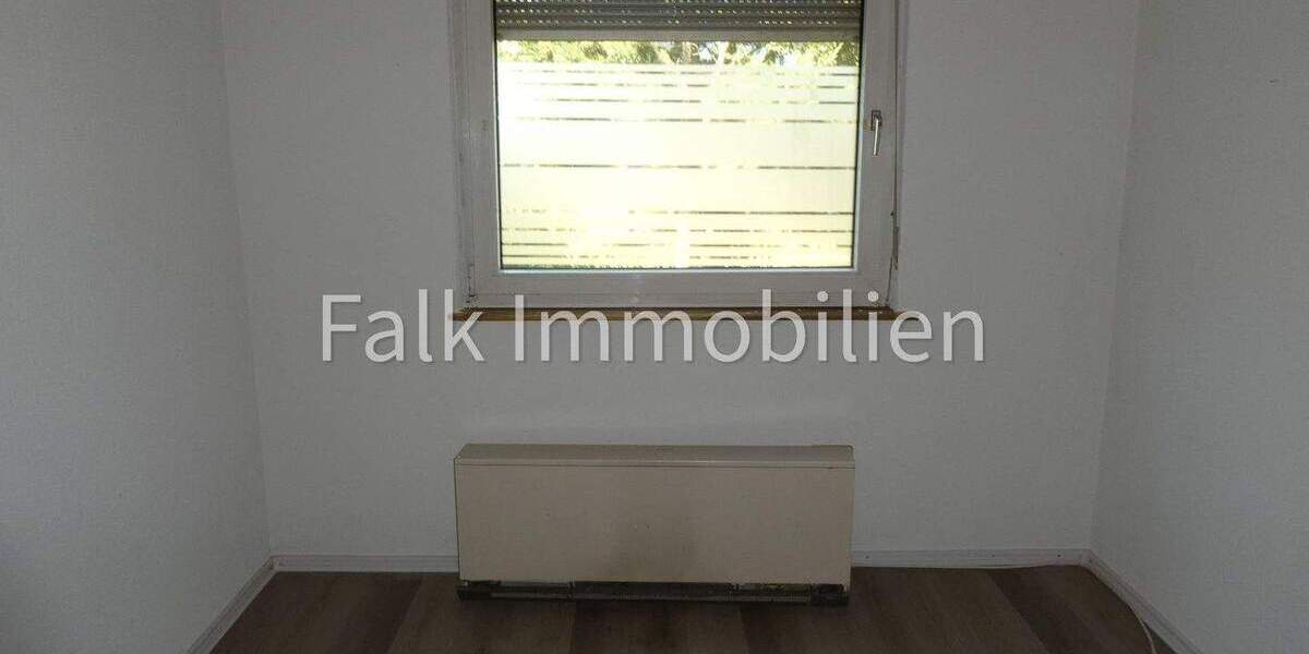 Einfamilienhaus Mannheim Rheinau - 7 Zimmer, 138 m&sup2;, 339.000&euro; | Angebot:25265673