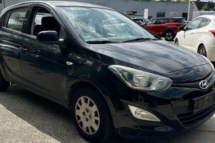 Hyundai i20 176.000 km 2.470 &euro; Ludwigshafen am Rhein 67059