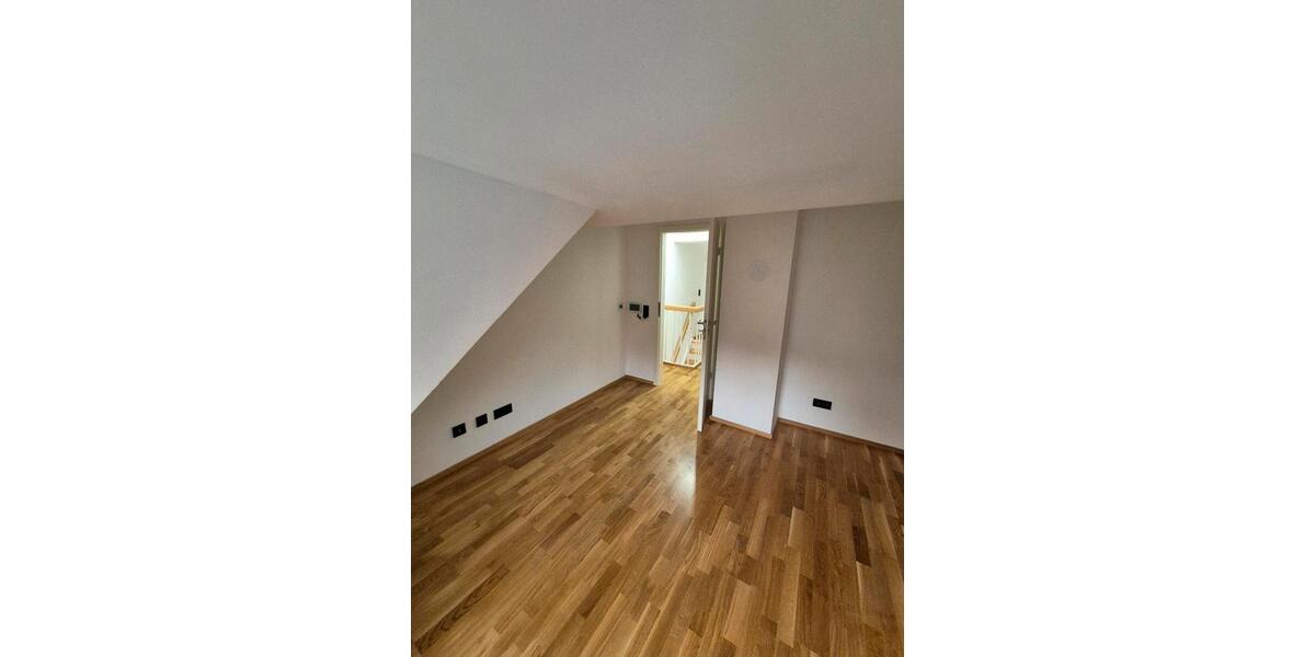 Ich verkaufe ein wunderschönes Haus 4 zimmer