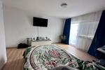 Großzügige 3,5-Zimmer-Wohnung mit 2 Balkonen, Garage