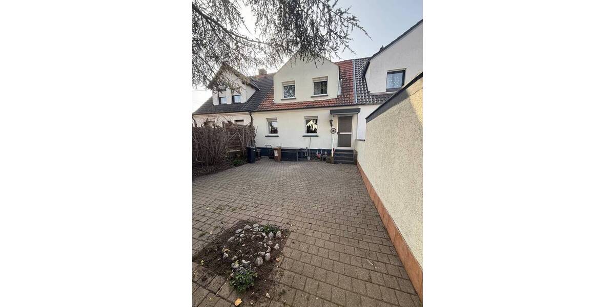 Reihenmittelhaus Ludwigshafen am Rhein Oppau - 4 Zimmer, 92 m&sup2;, 215.000&euro; | Angebot:26142893