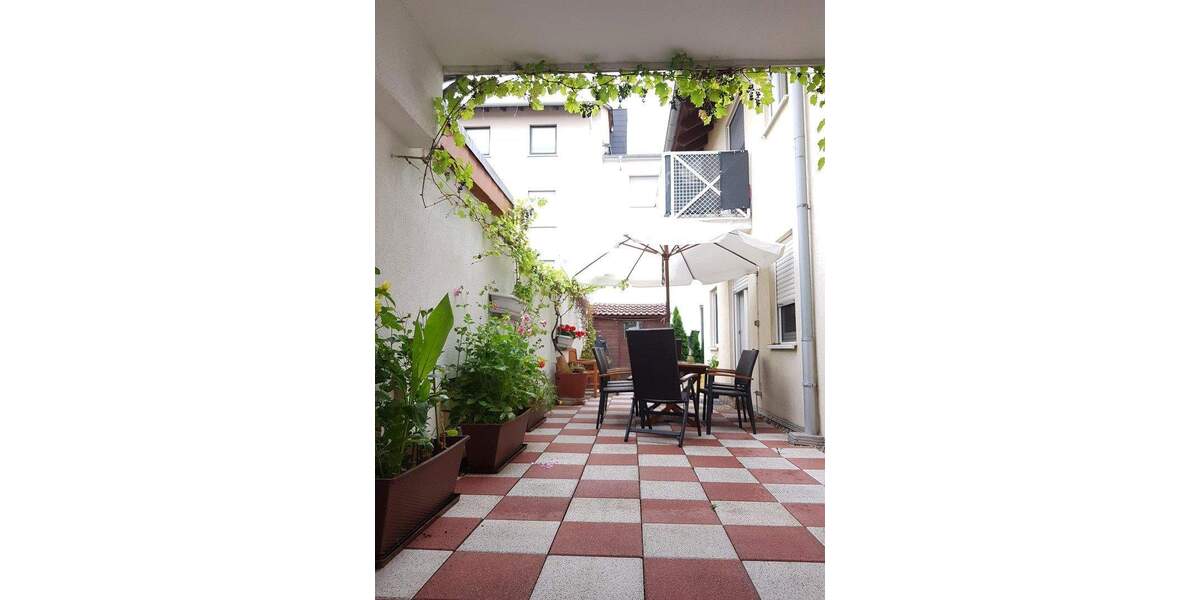 Etagenwohnung Ludwigshafen Friesenheim/Nord - 5 Zimmer, 135 m&sup2;, 469.000&euro; | Angebot:25879229