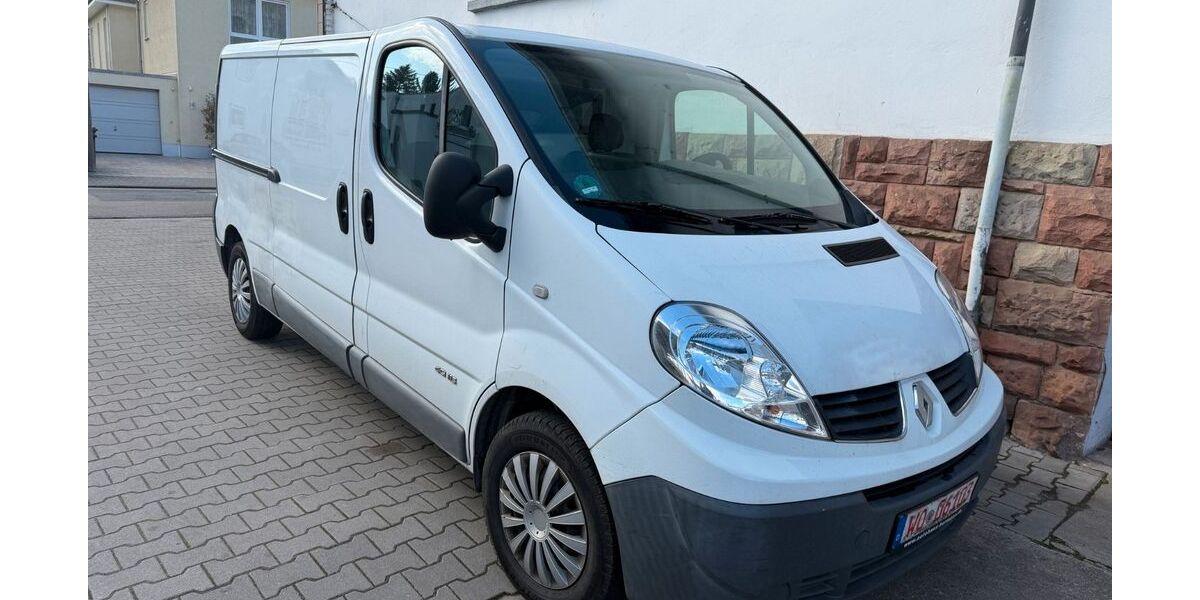 Renault Trafic 196.500 km 5.500 &euro; Worms 67551