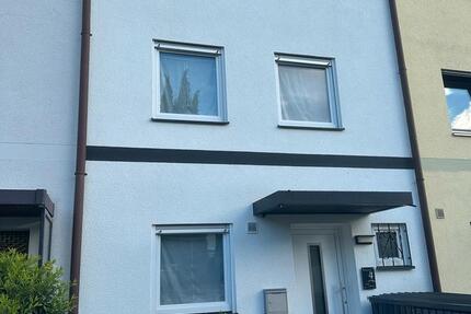 Haus Ludwigshafen am Rhein Rheingönheim - 5 Zimmer, 150 m&sup2;, 480.000&euro; | Angebot:26927322