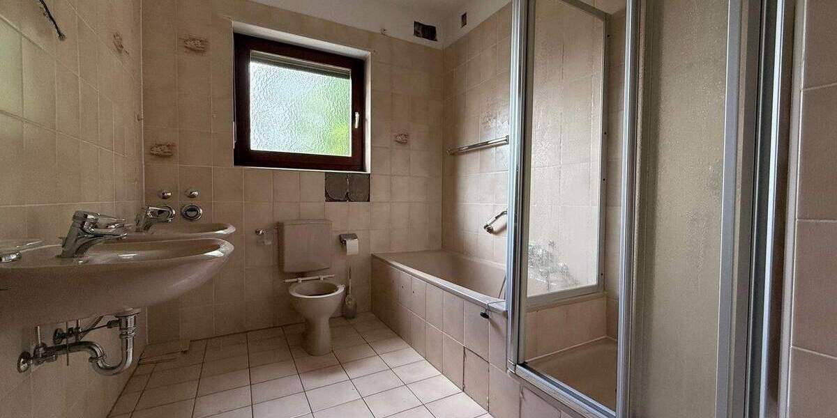 Etagenwohnung Mannheim Neuostheim - 3 Zimmer, 109 m&sup2;, 390.000&euro; | Angebot:25730929