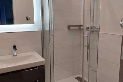 Wohnung Ludwigshafen - 2 Zimmer, 40 m&sup2;, 700&euro; | Angebot:25429484