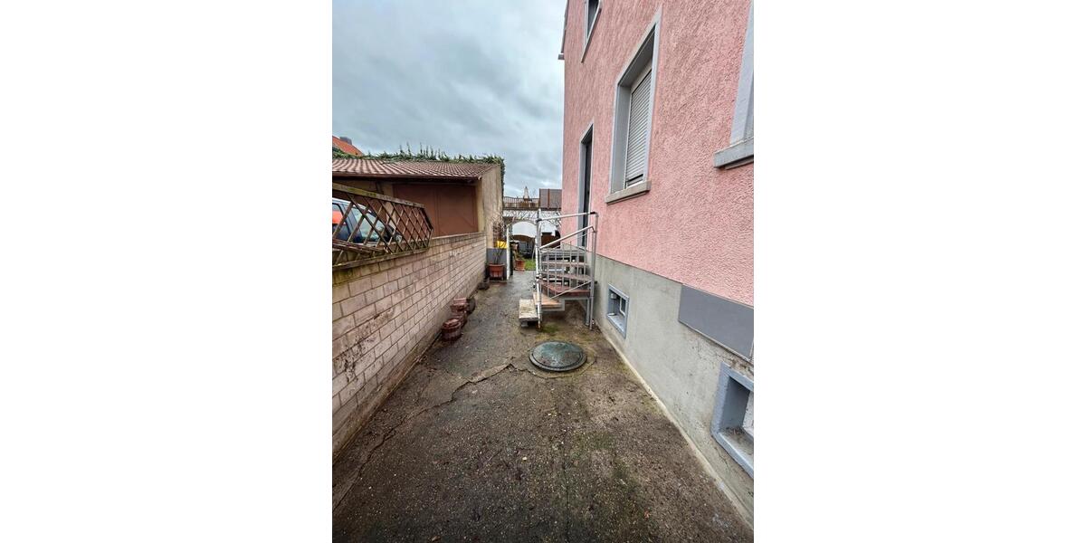 Erdgeschoßwohnung Grünstadt - 3 Zimmer, 68 m&sup2;, 140.000&euro; | Angebot:27003764