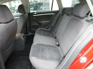 VW Golf KOMBI 1,6 COMFORTLINE AUTOMATIK KLIMA PDC 194.634 km 6.985 &euro; Dossenheim 69221