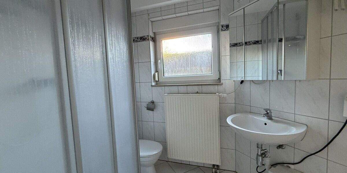 Schöne Doppelhaushälfte mit ELW, Dachstudio, kl. Terrasse, 2 Stellplätzen Photovoltaik + vielem mehr 5 zimmer