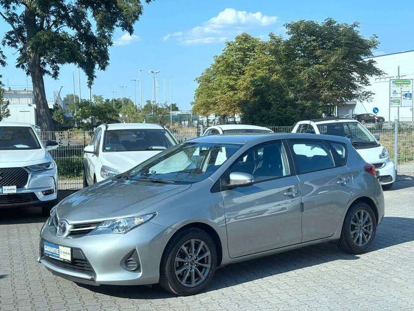 Auris