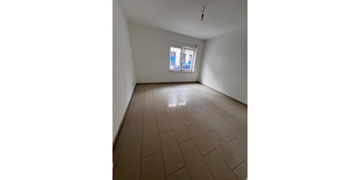 Erdgeschoßwohnung Mannheim Neckarstadt-Ost - 3 Zimmer, 85 m&sup2;, 1.400&euro; | Angebot:25875386