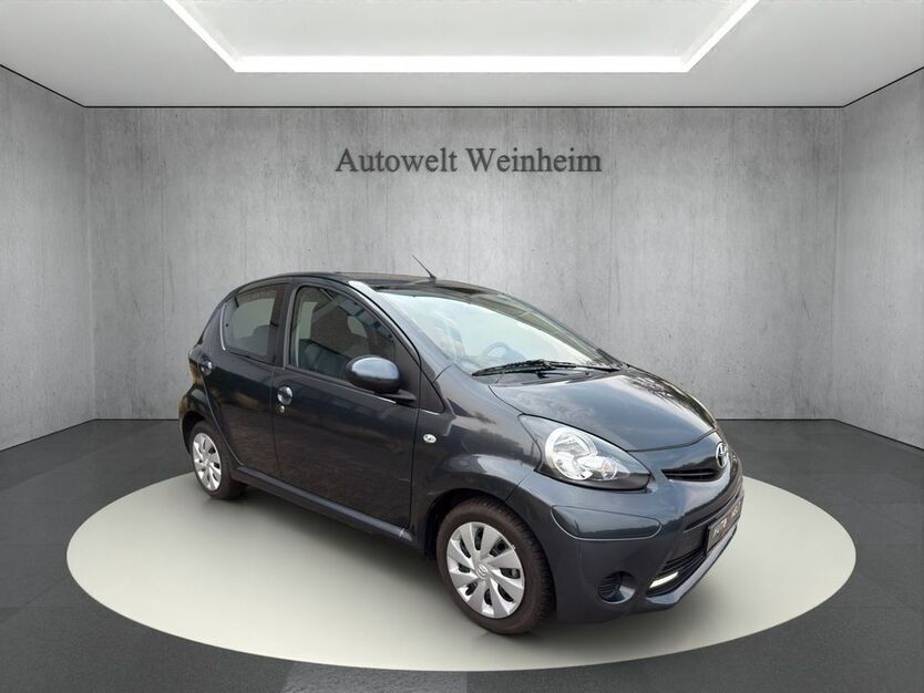 Toyota Aygo (X) 11.500 km 11.999 € Weinheim 69469