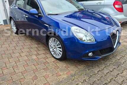 Alfa Romeo Giulietta 89.000 km 12.500 &euro; Lampertheim 68623