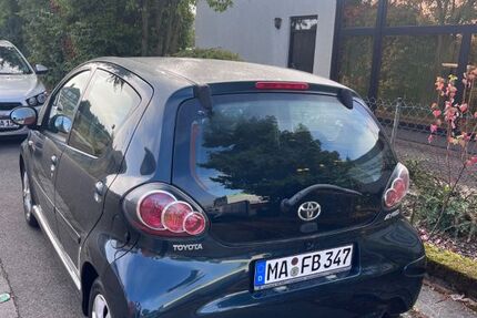 Toyota Aygo (X) 99.000 km 3.990 &euro; Dossenheim 69221