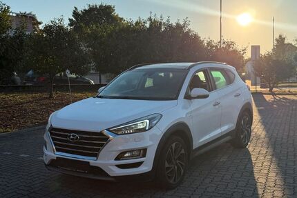 Hyundai TUCSON 97.000 km 19.900 &euro; Worms 67547