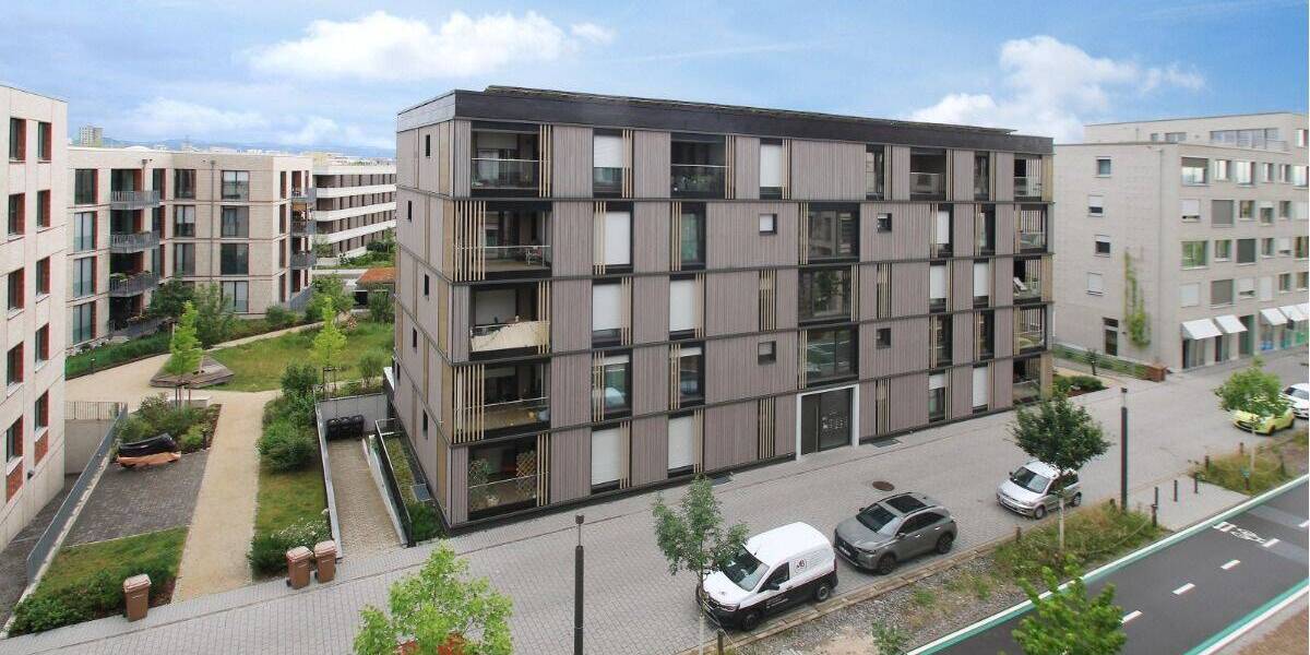 Etagenwohnung Mannheim Käfertal - 4 Zimmer, 113 m&sup2;, 1.750&euro; | Angebot:26908725