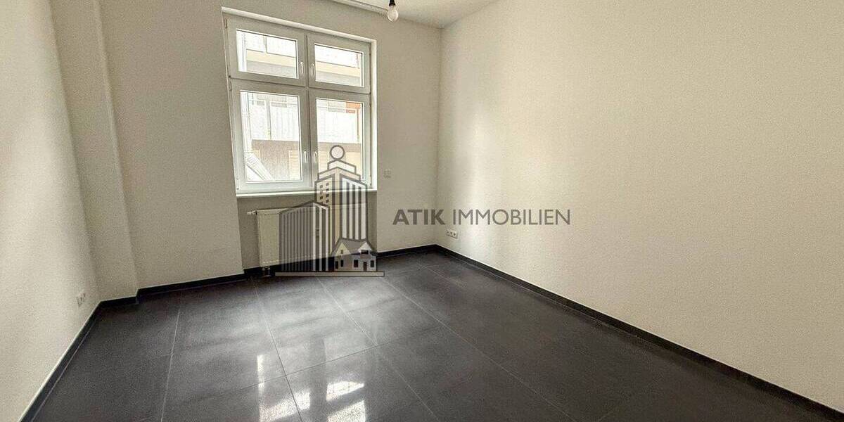 ATIK: Helle 7-Zimmer-Whg direkt am Marktplatz, ideal für WG-Nutzung, nur wenige Minuten von der Uni - Etagenwohnung Mannheim Quadrate | Angebot:26267224