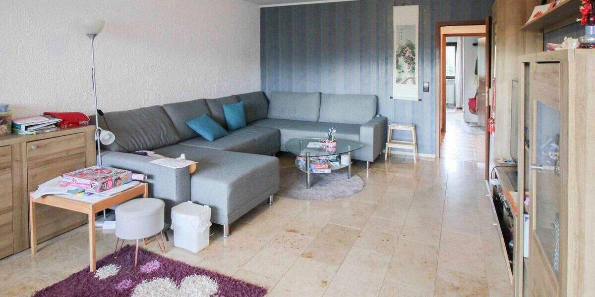 Großzügige 4-Zimmer-Wohnung mit Loggia & Tiefgarage - keine Erbpacht, top Lage! 4 zimmer