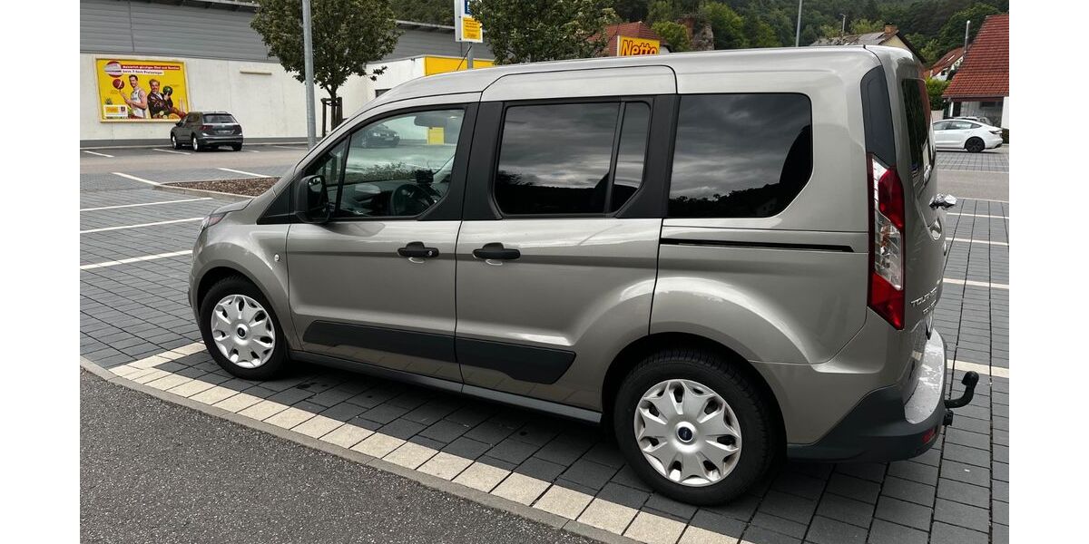 Ford Tourneo Connect 87.667 km 10.900 &euro; Bad Dürkheim 67098