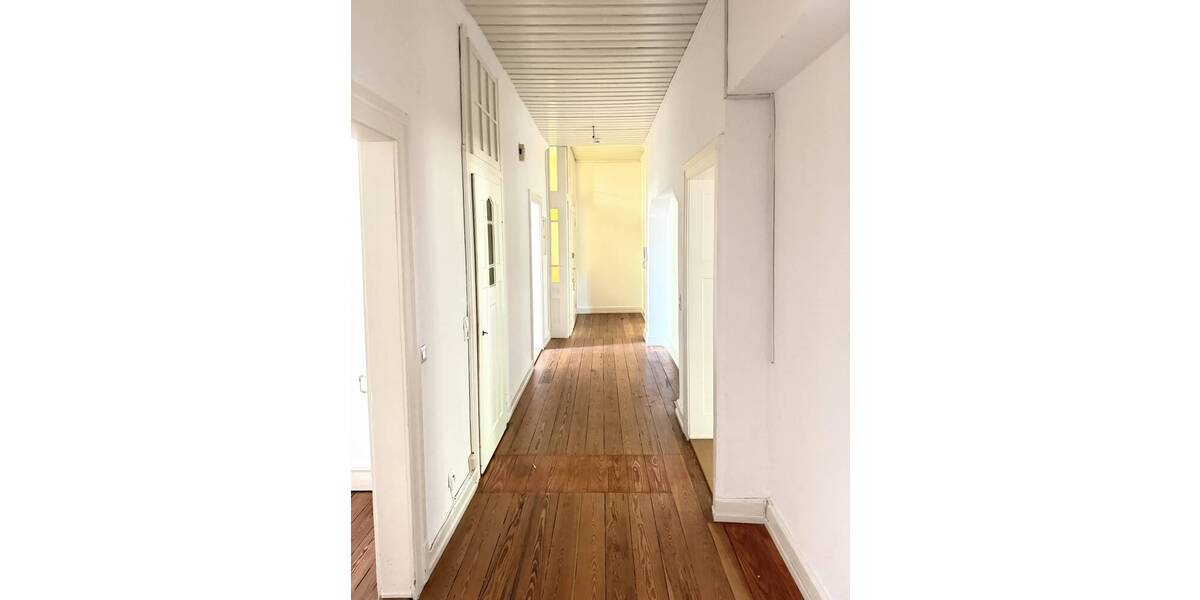 Etagenwohnung Worms Innenstadt - 5 Zimmer, 180 m&sup2;, 1.400&euro; | Angebot:26556657