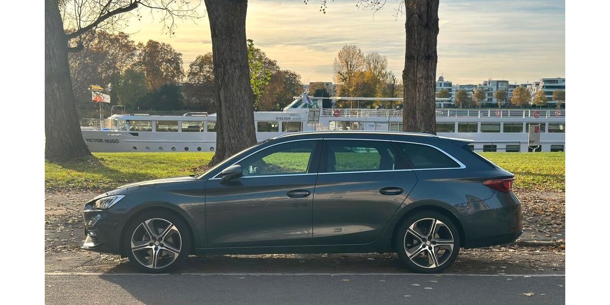 Seat Leon 68.000 km 21.500 &euro; Mannheim 68159