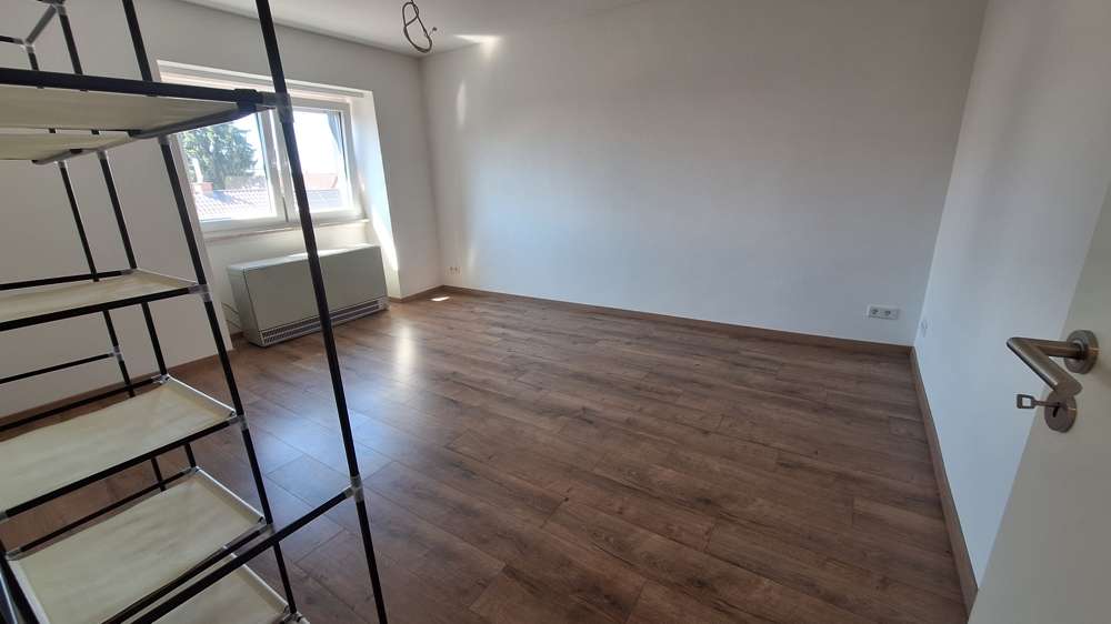 Etagenwohnung Mannheim / Rheinau Rheinau - 3 Zimmer, 75 m&sup2;, 750&euro; | Angebot:27068823