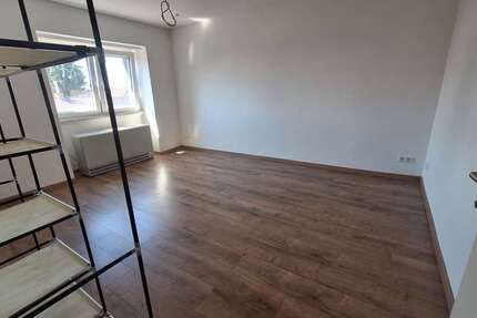 Wohnung Mannheim / Rheinau Rheinau - 3 Zimmer, 75 m&sup2;, 750&euro; | Angebot:27068823