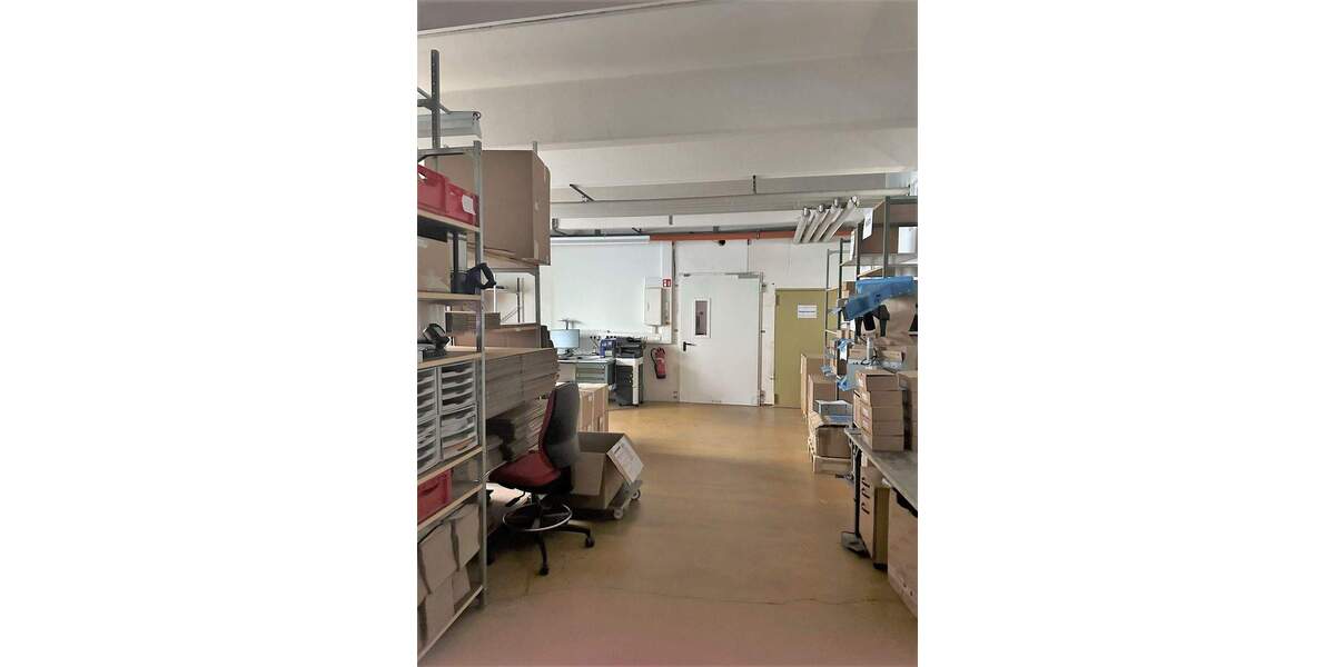 RICH - Funktionales Büro-, Produktions- und Lagerobjekt an attraktivem Gewerbestandort zimmer