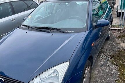 Ford Focus 182.523 km 799 &euro; Römerberg 67354