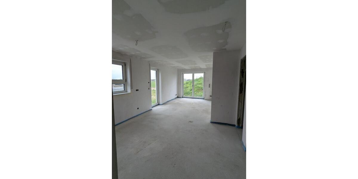 Doppelhaushälfte Neulußheim - 4 Zimmer, 110 m&sup2;, 1.840&euro; | Angebot:26103382